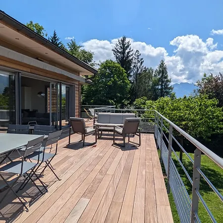 Wooden 4 * Veyrier-du-Lac