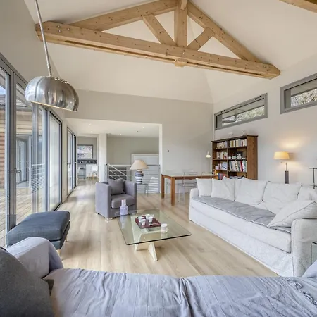 Wooden 4 Villa