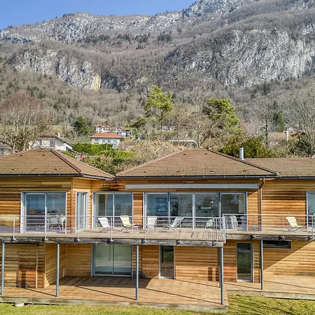 Wooden 4 *