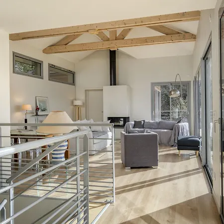 Wooden 4 Villa